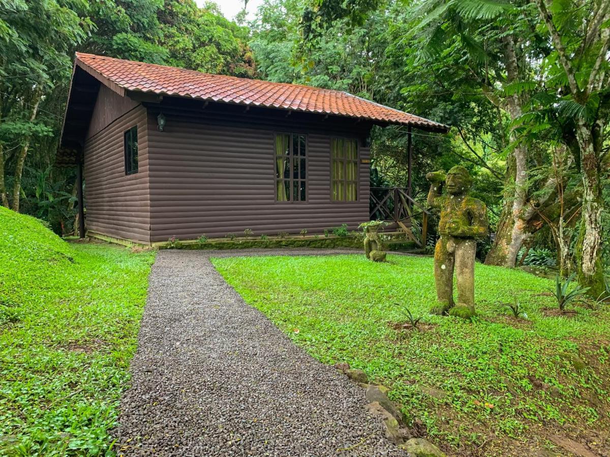 Hospedaje La Naciente Turrialba Eksteriør billede